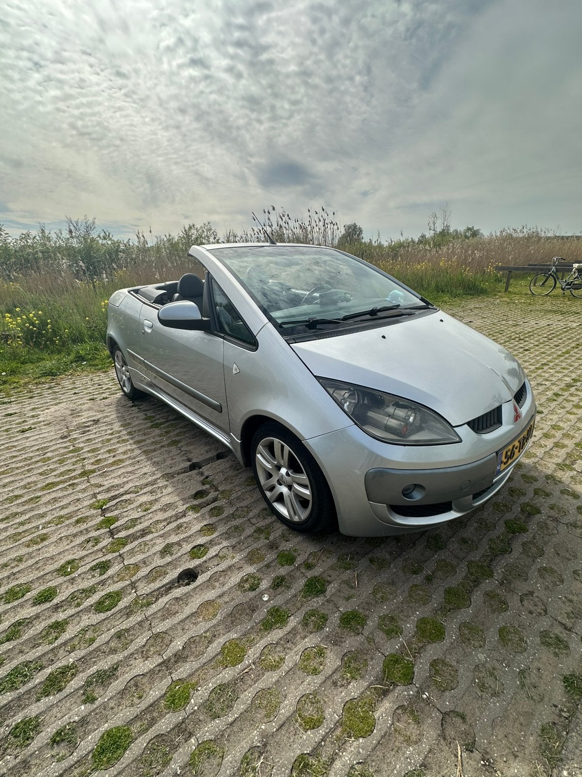 Mitsubishi Colt 1.5 Turbo CZC 2006 Grijs, Auto's, Voorwielaandrijving, 4 cilinders, Cabriolet, 4 stoelen