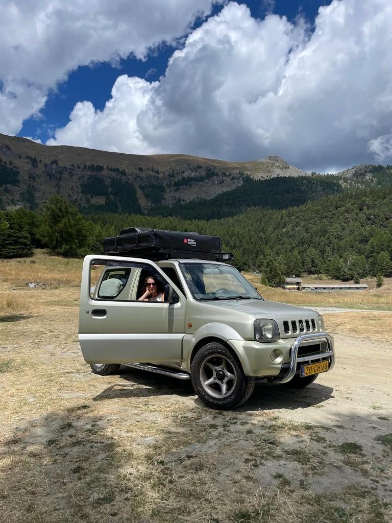 Suzuki Jimny 1.3 JX 4WD 1999 incl. kampeeruitrusting, Auto's, Suzuki, Stof, 40 €/maand, 4 cilinders, 4 stoelen