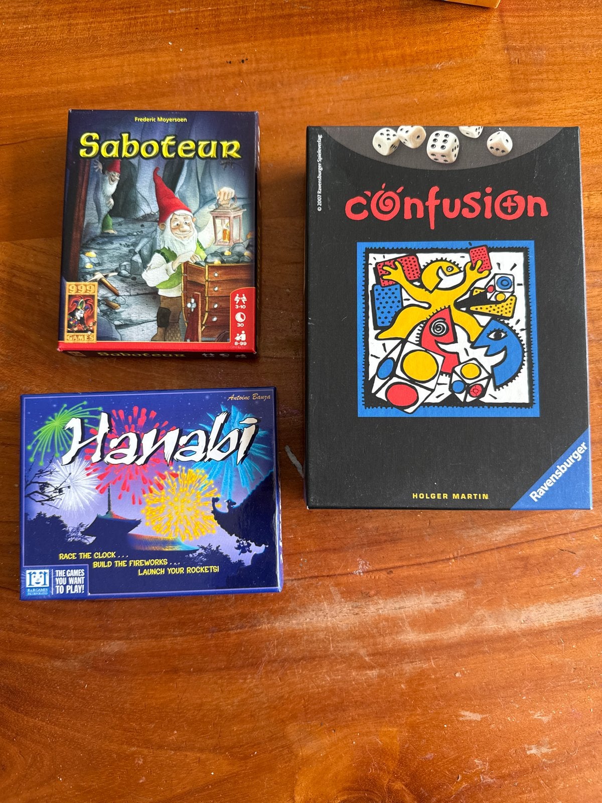 3 complete bordspellen: Saboteur, Hanabi, Confusion, Drie of vier spelers, Ophalen of Verzenden, Zo goed als nieuw