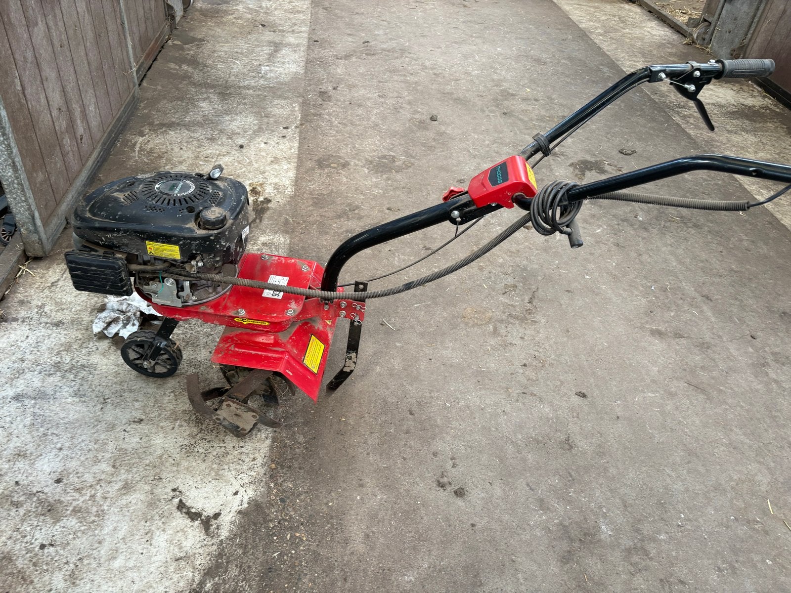 Rhodus Benzine Tuinfrees TF400 40cm 98cc, Ophalen, Gebruikt, 30 tot 50 cm, Benzine