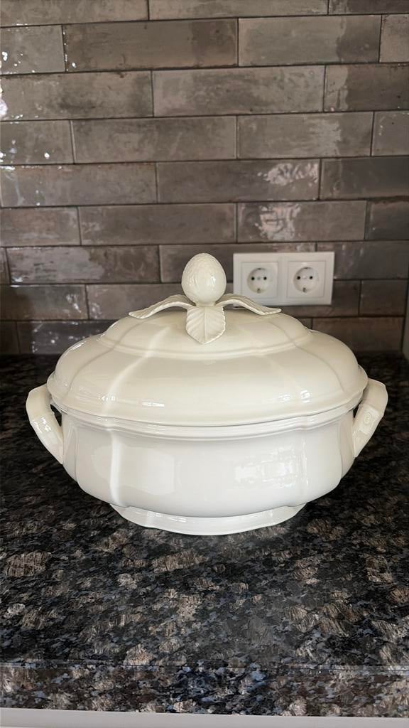 Grote dekschaal Manoir Villeroy & Boch, Ophalen of Verzenden, Effen, Porselein, Schaal of Schalen