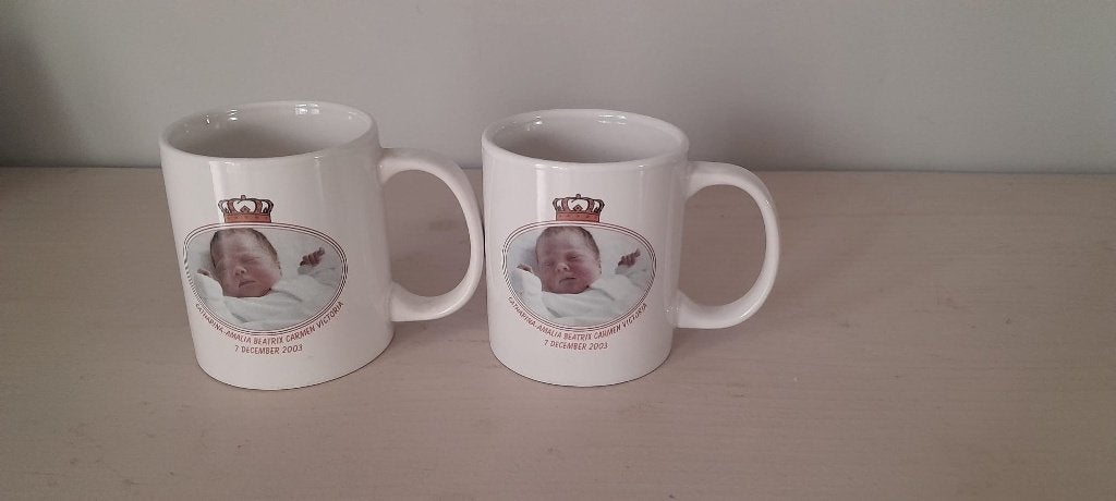 Prinses Amalia geboren officiële mok, Ophalen of Verzenden, Zo goed als nieuw, Servies