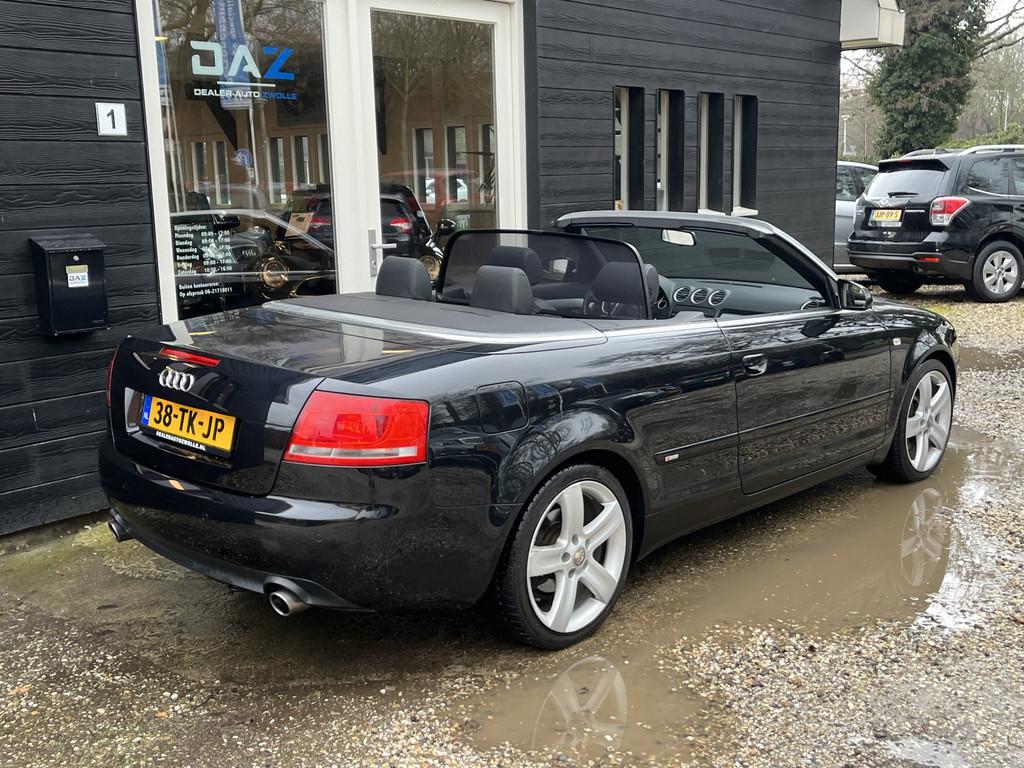 Audi A4 Cabriolet 2.0 TFSI Pro Line 2x S-line/Aut/Ecc/Leer/N, Zwart, 4 cilinders, 4 stoelen, A4