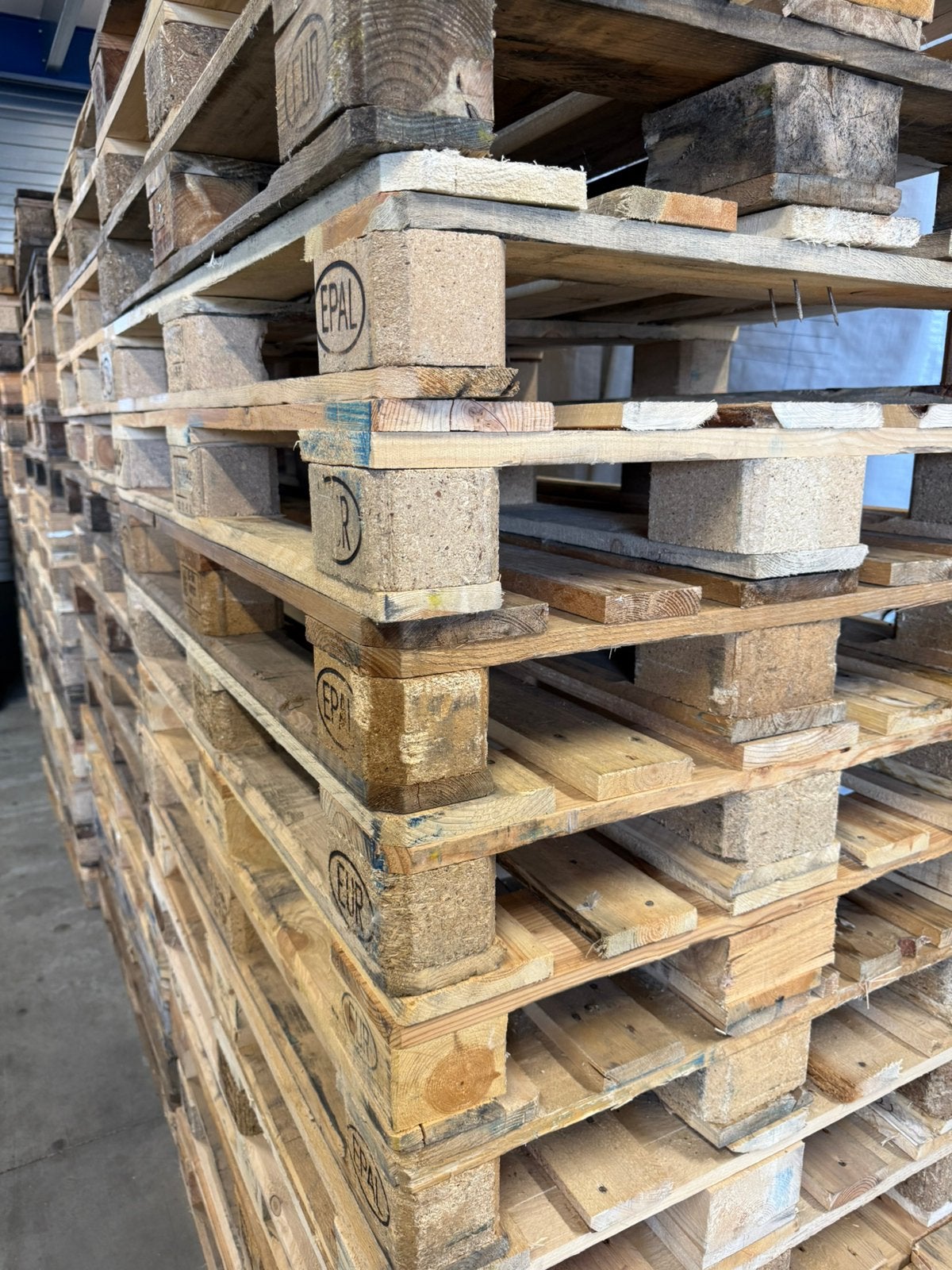 Te koop europallets, Doe-het-zelf en Verbouw, Hout en Planken, Ophalen, Zo goed als nieuw, 50 mm of meer, Pallet