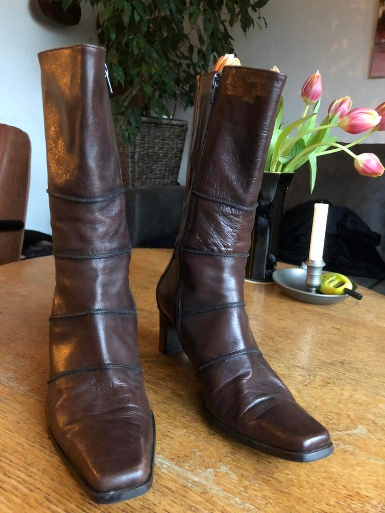 Prachtige leren laarzen m 38 te koop, Kleding | Dames, Schoenen, Nieuw, Hoge laarzen, Bruin, Ophalen of Verzenden