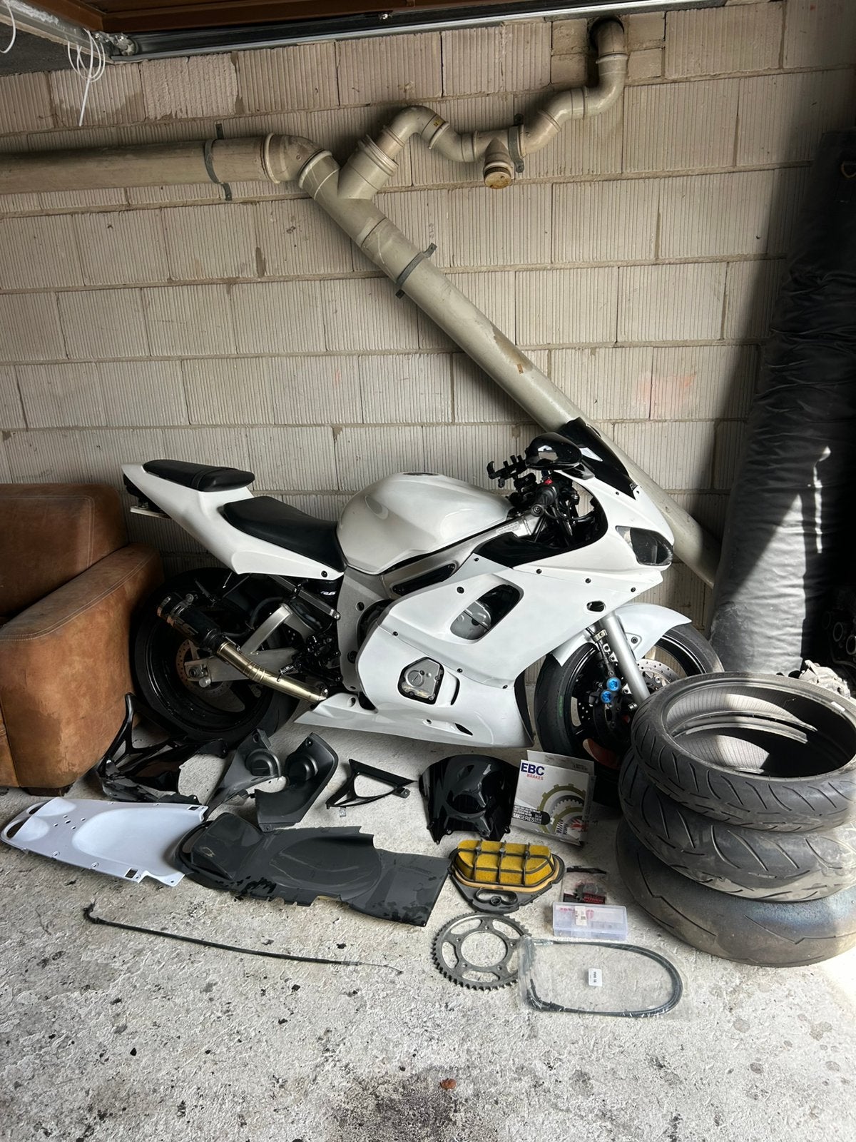 Yamaha YZF-R6 1999. Stage 1 getuned. Motor gereviseerd., Sportuitlaat, 4 cilinders, Motorrijbewijs A, Gebruikt
