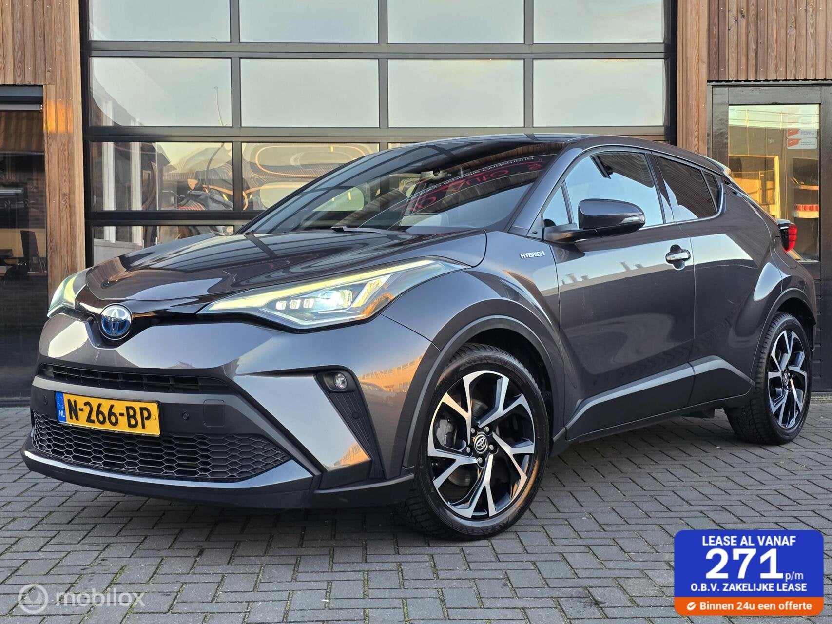 TOYOTA C-HR 1.8 HYBRID AUTOMAAT ACC CARPLAY CAMERA STOELVERW, Auto's, Stof, 4 cilinders, 122 pk, Origineel Nederlands