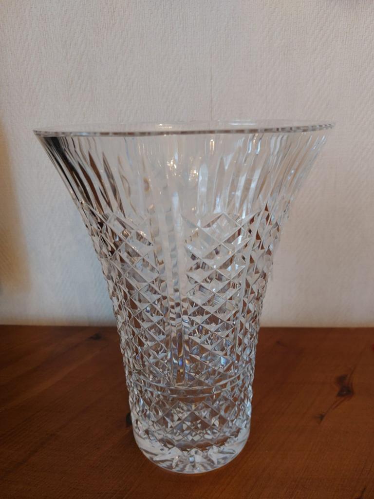 Prachtige grote kristallen vaas 26 cm hoog, Ophalen of Verzenden