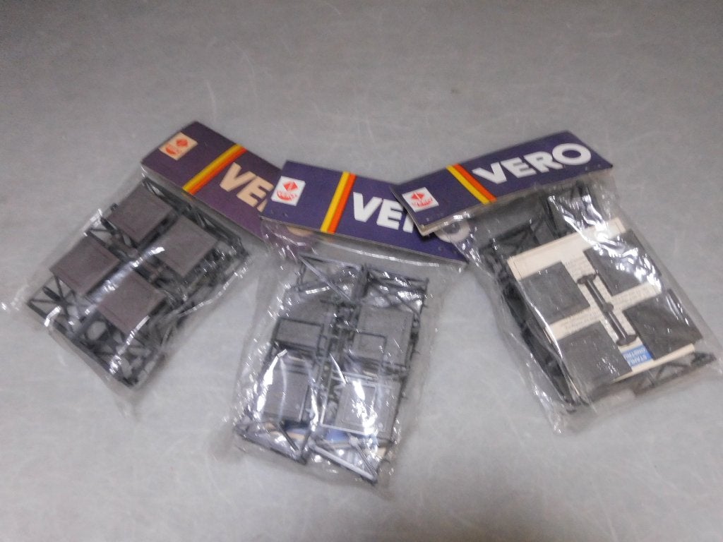 3 verpakkingen met constructie STAKO groot H0, Overige merken, Gelijkstroom of Wisselstroom, Overige typen, Nieuw