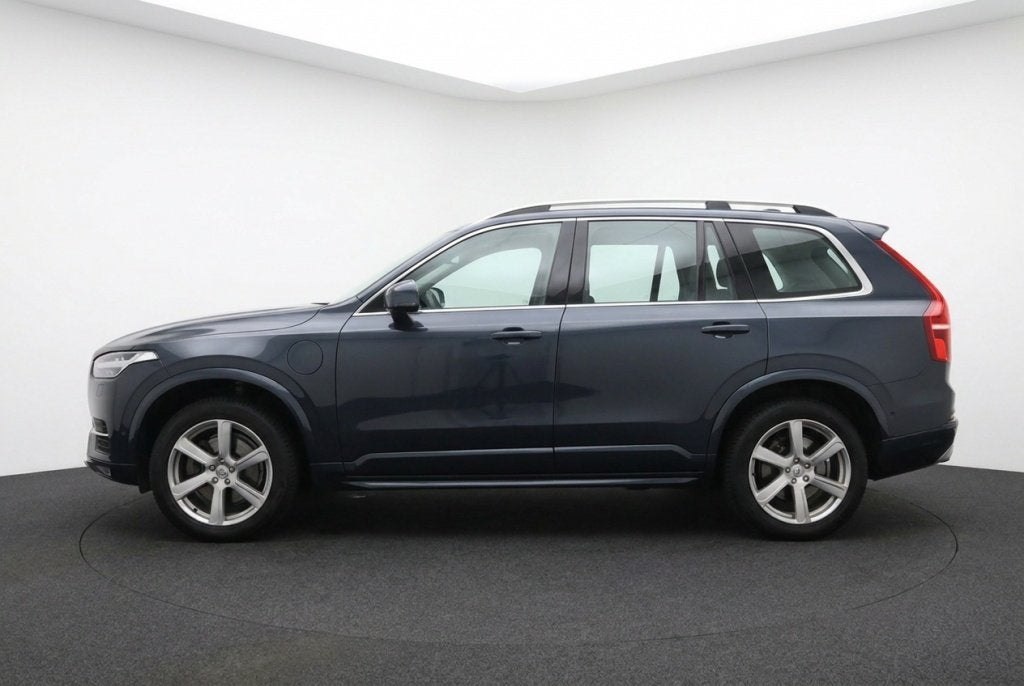 Volvo XC90 T8 Momentum Plug-In Hybrid AWD 7p l Pano l Trekha, Parkeercamera, Gebruikt, Euro 6, 4 cilinders