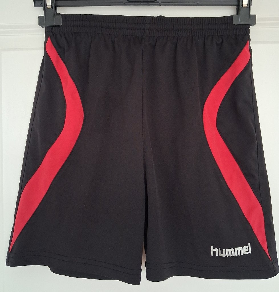 Hummel Manchester Short – Maat 164 - zgan, Broek, Jongen of Meisje, Ophalen of Verzenden, Zo goed als nieuw