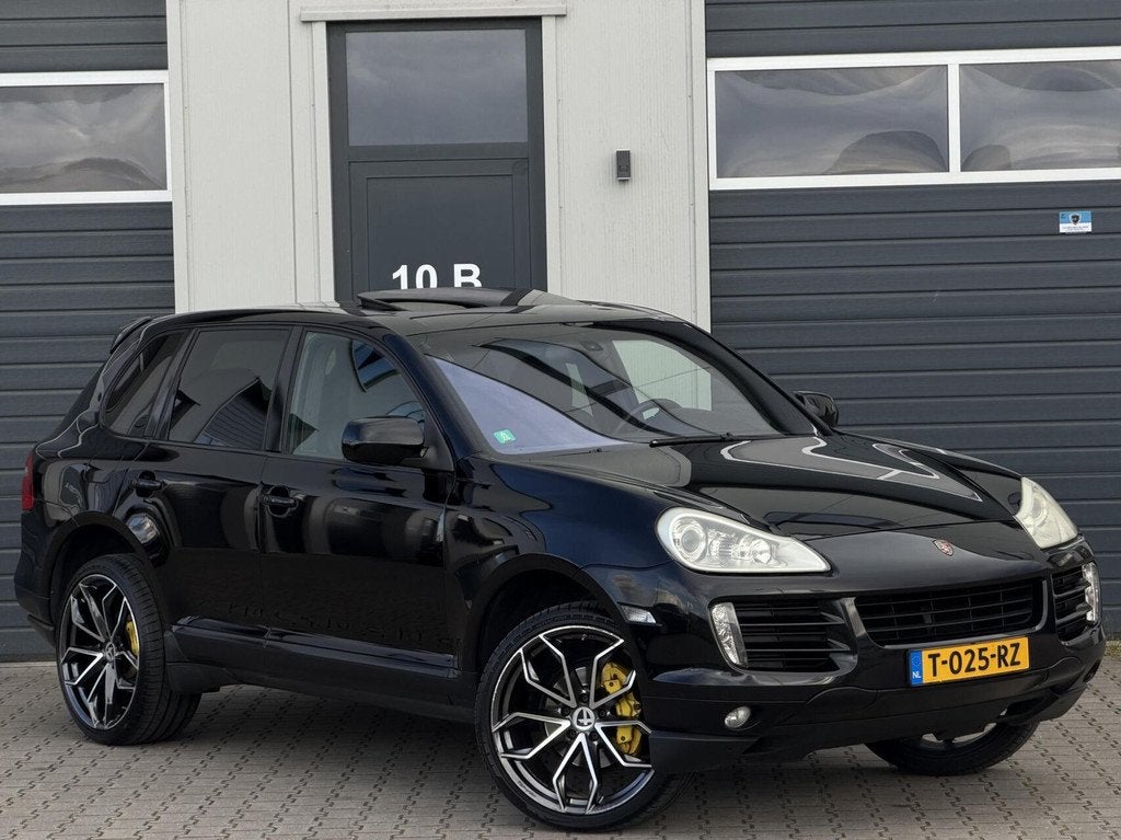 Porsche Cayenne 3.6 Facelift 290PK+ / Leder / 22inch, Auto's, Cayenne, Gebruikt, Zwart, Zwart