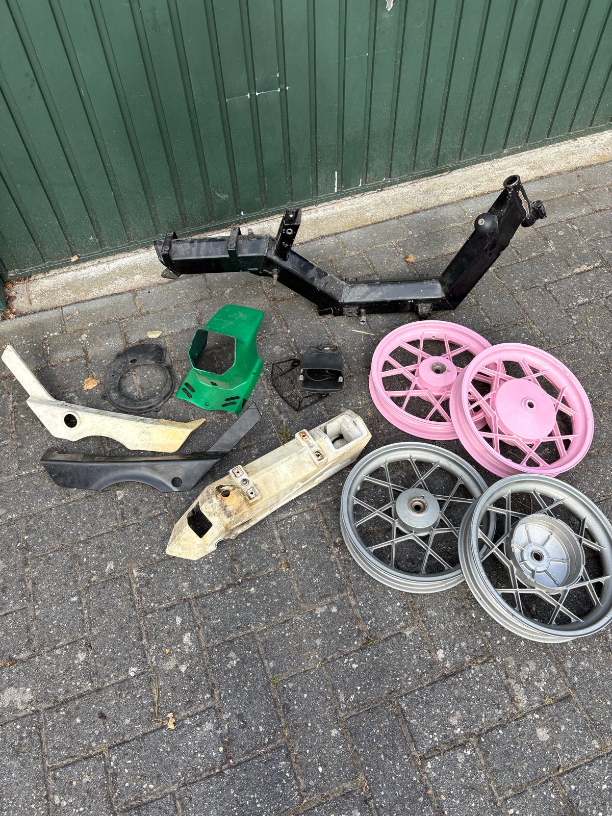 Citta onderdelen - Frame, wielen, zadel, motor en meer, Ophalen, Gebruikt, Frame, Aluminium