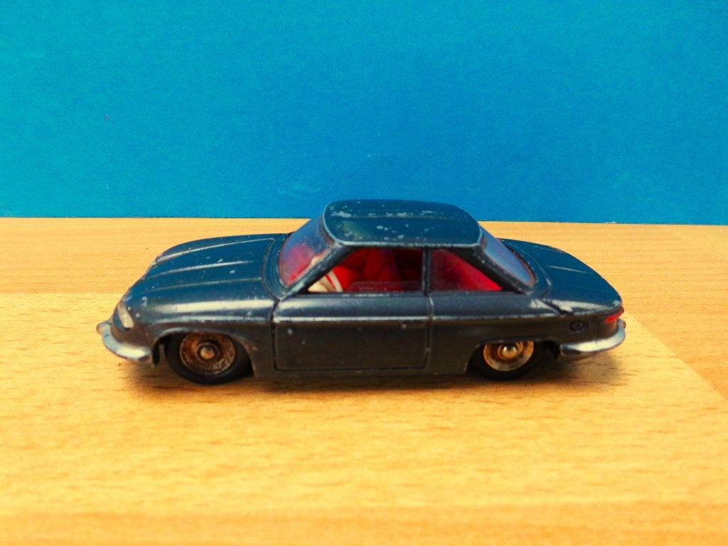 Dinky Toys FRANCE # 524 PANHARD Coach 24c met ramen, Ophalen of Verzenden, Gebruikt, Auto, Dinky Toys