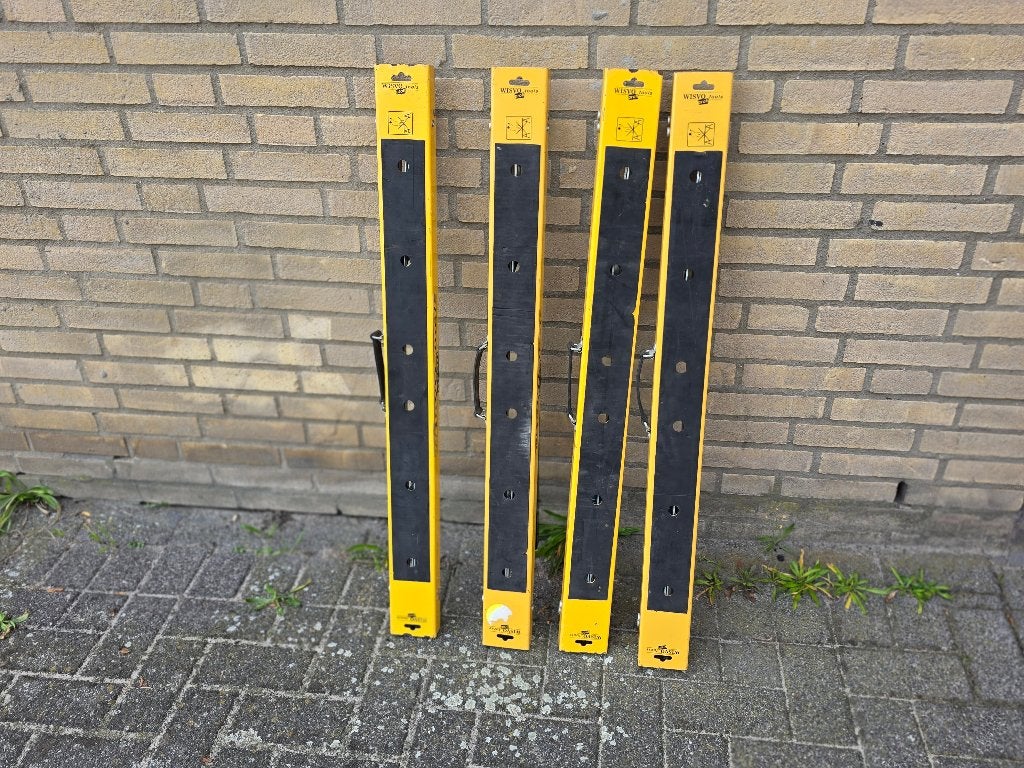 Wisvo set van 4 metalen opvouwbare schragen, Ophalen, Gebruikt, 70 tot 120 cm, Inklapbaar