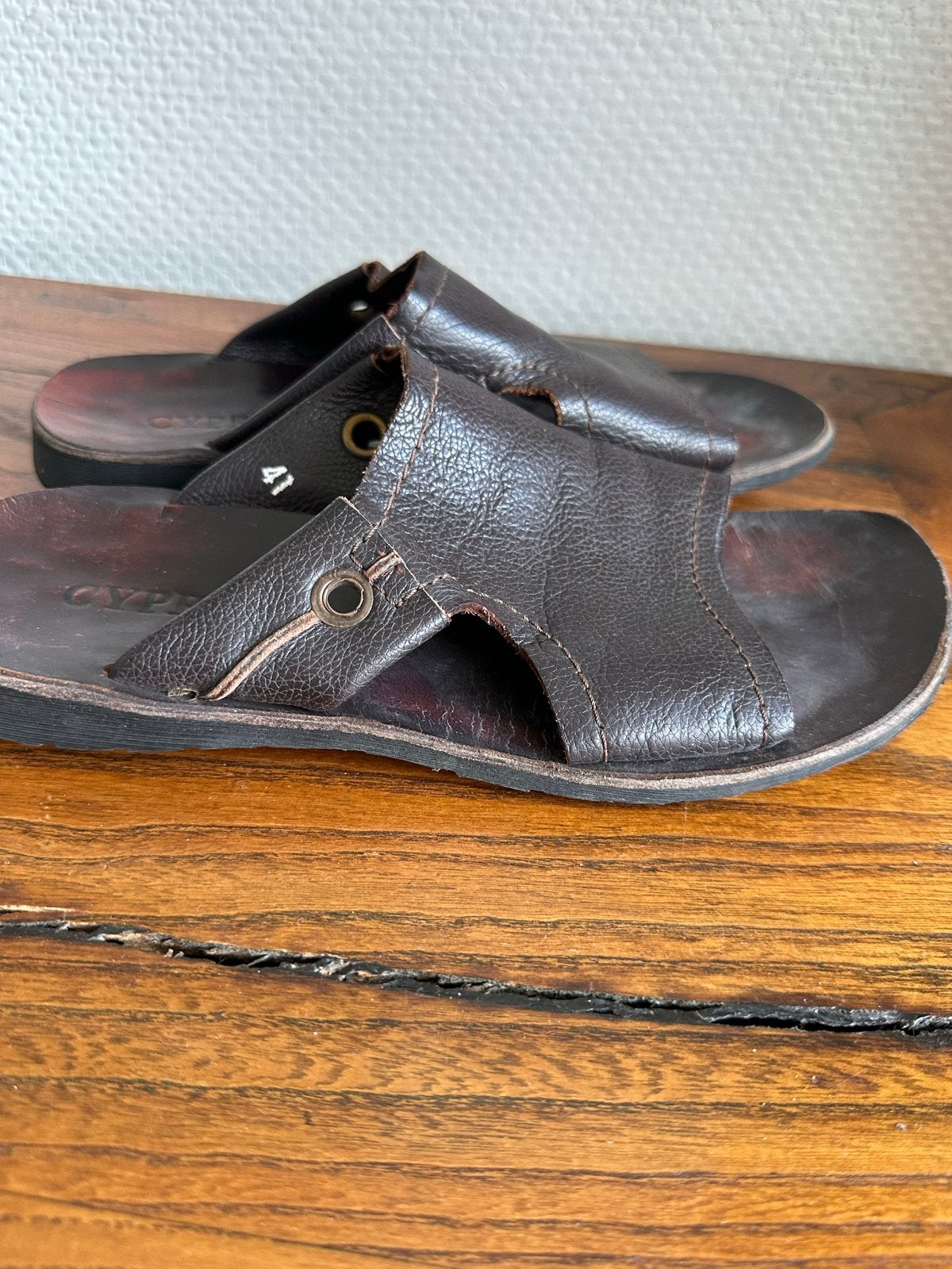 Heren  slippers, Ophalen