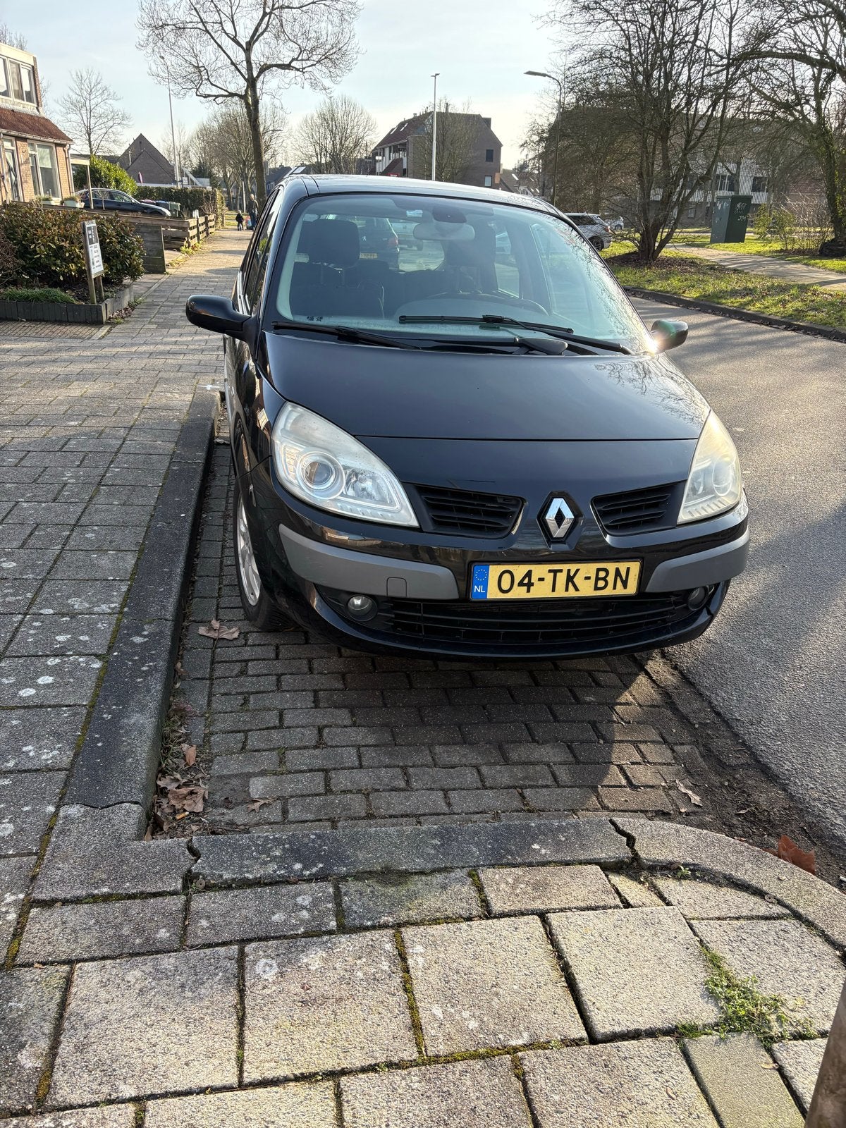 Renault Scénic 2.0 16V 99KW Autcom AUT  2006 Zwart, Auto's, 1998 cc, Stof, 1250 kg, 4 cilinders