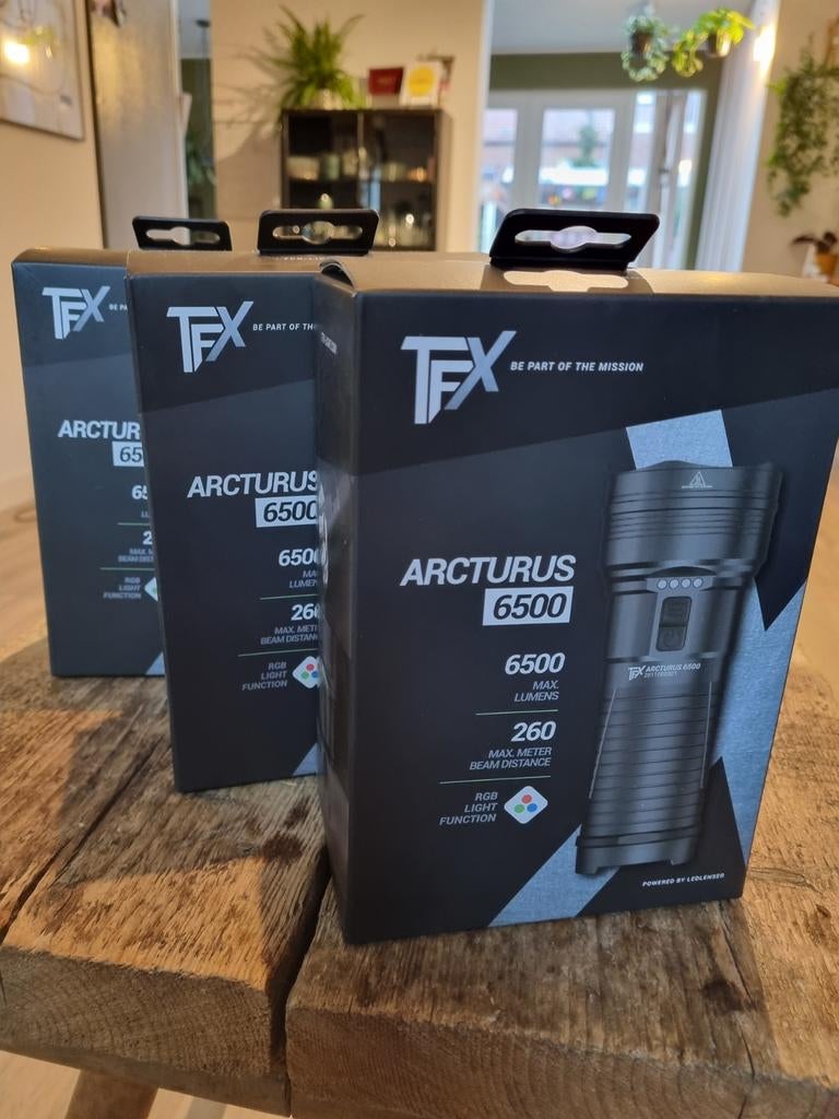 TFX Arcturus 6500Lumen nieuw ledlenser, Caravans en Kamperen, Zaklampen, Ophalen of Verzenden, Nieuw, Batterij