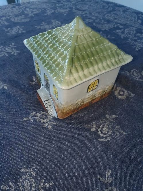 keramiek huisje , geen klm, Antiek en Kunst, Antiek | Keramiek en Aardewerk, Ophalen