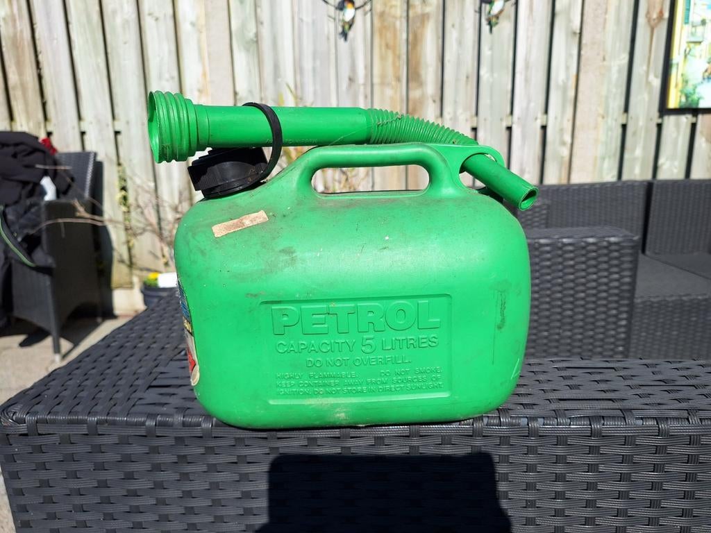 Groene jerrycan van 5 liter, Ophalen of Verzenden