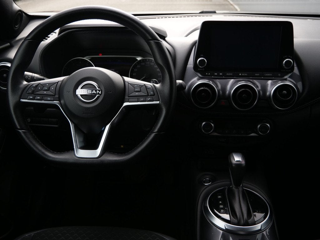 Nissan Juke 1.0 Design 115 Pk Automaat Navi / DAB / Apple Ca, Auto's, Nissan, Bedrijf, 3 cilinders, SUV of Terreinwagen, 999 cc