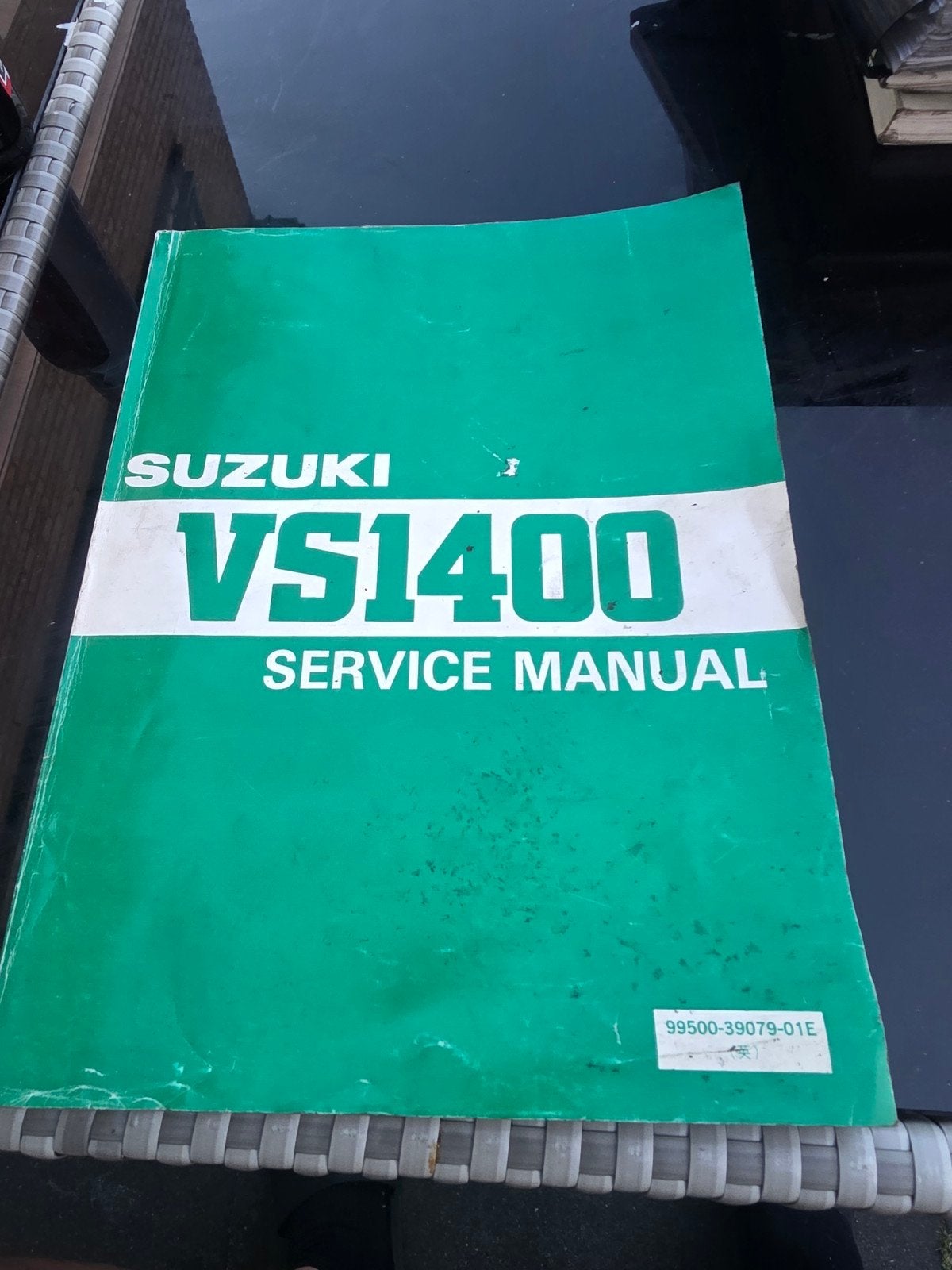 Suzuki VS1400 Service Manual (1988-1997), Ophalen