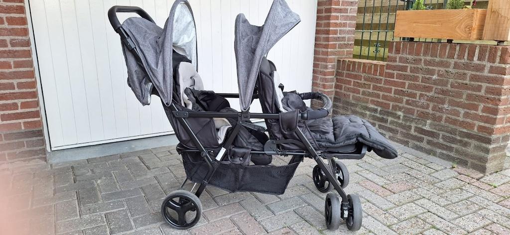 buggy voor 2, Ophalen, Zo goed als nieuw, Overige merken, Duomodel