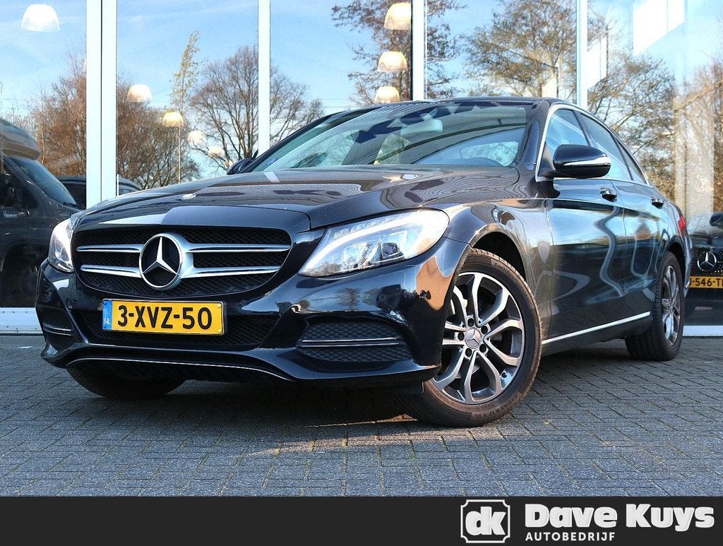 Mercedes-Benz C-klasse 180 Lease Edition, Auto's, Mercedes-Benz, 12 maanden, Gebruikt, Zwart, Handgeschakeld