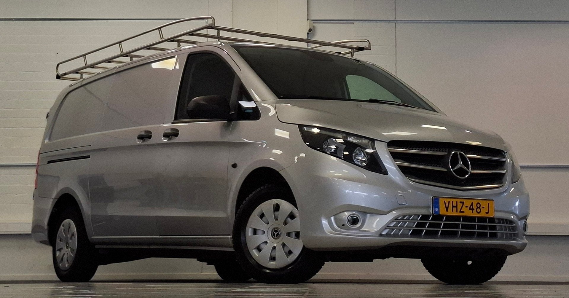 Mercedes-Benz EVito EVito Lang 41 kWh SOH 92% Airco Camera 3, Gebruikt, Zwart, 41 kWh, 116 pk
