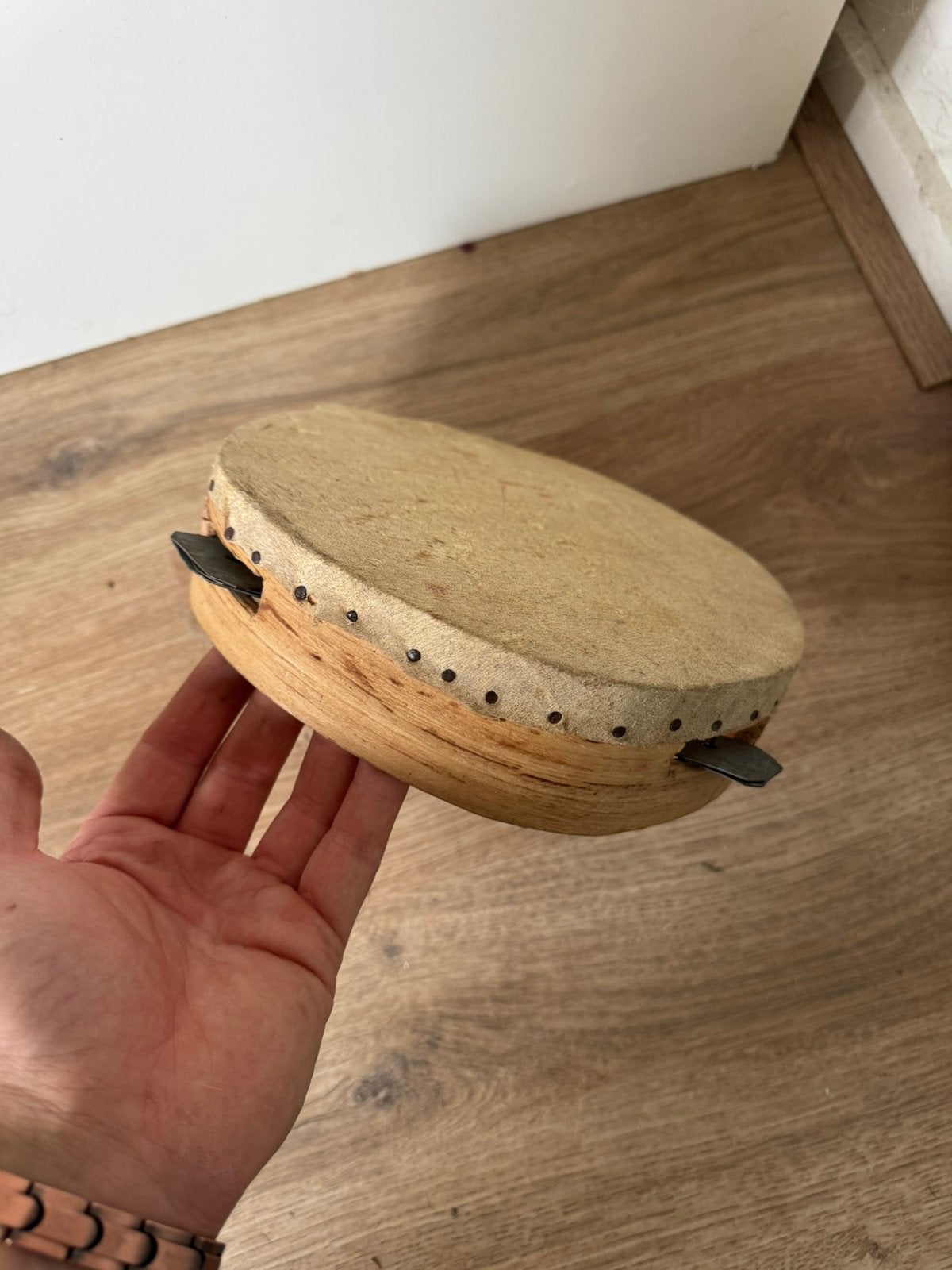 Oude handgemaakte tamboerijn, Ophalen of Verzenden, Gebruikt