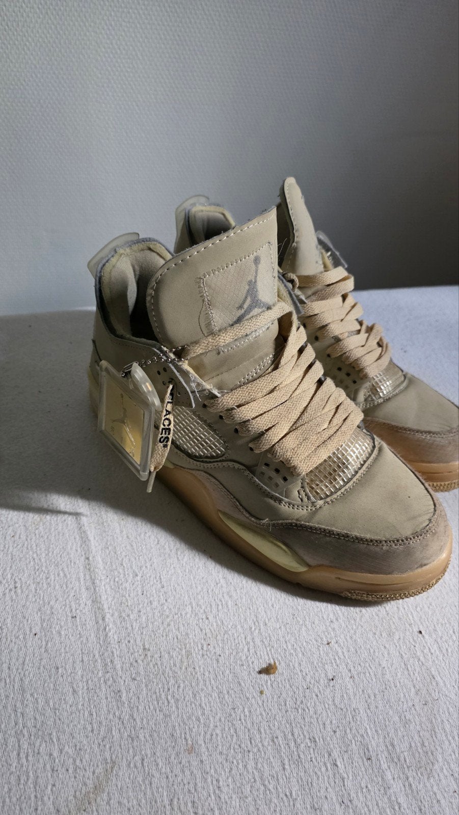 Jordan 4 Off-White - Gedragen, Kleding | Dames, Jordan Off-White, Beige, Ophalen of Verzenden, Sneakers of Gympen
