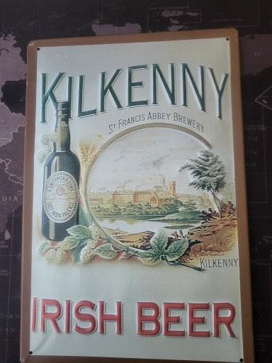IRISH BEER - 279 - KILKENNY /LEUKE SET., Verzamelen, Biermerken, Ophalen, Nieuw, Reclamebord, Plaat of Schild, Overige merken