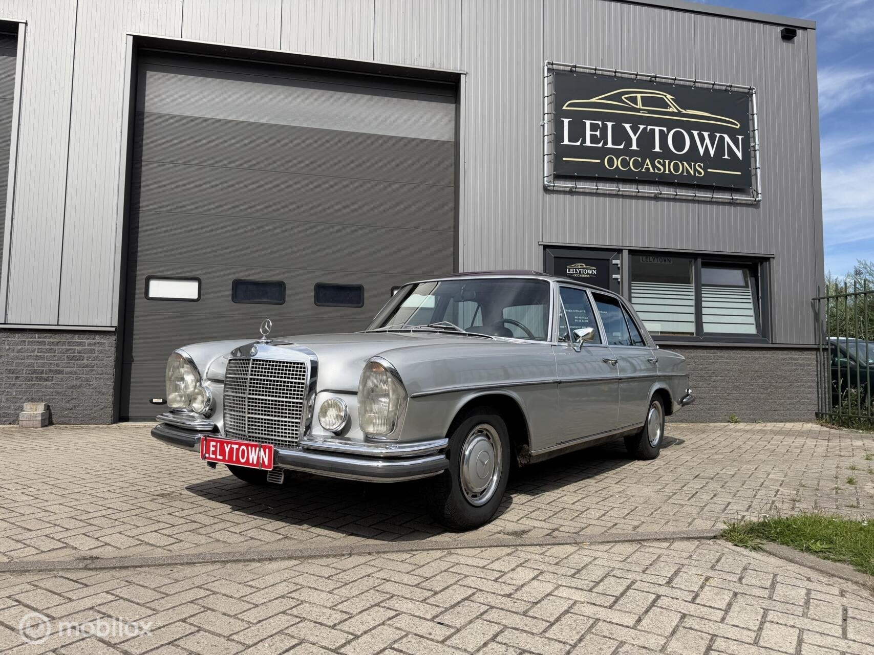 Mercedes S-klasse 280 SE W108| LPG| Automaat | Opendak |, Auto's, Automaat, Achterwielaandrijving, Gebruikt, 1728 kg