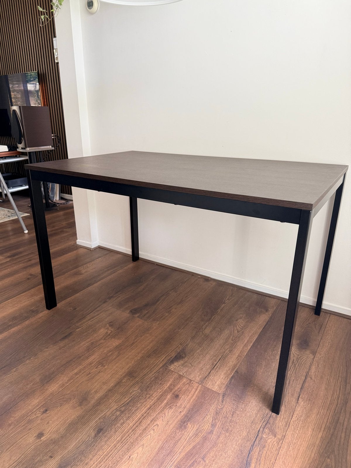 Uitschuifbare eettafel IKEA - 120-180cm, Huis en Inrichting, Tafels | Eettafels, Zo goed als nieuw, 150 tot 200 cm, Vier personen