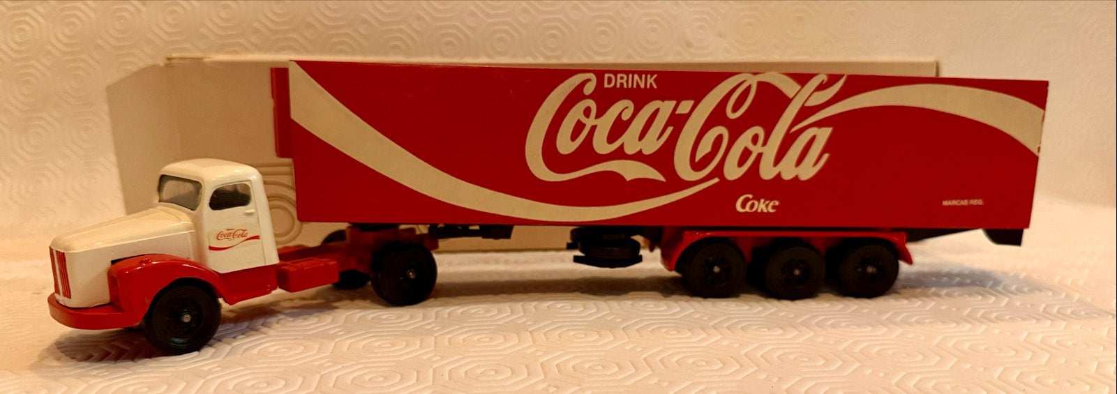 Grote verzameling Coca-Cola modelauto's en vrachtwagens, Ophalen, Nieuw, Auto's