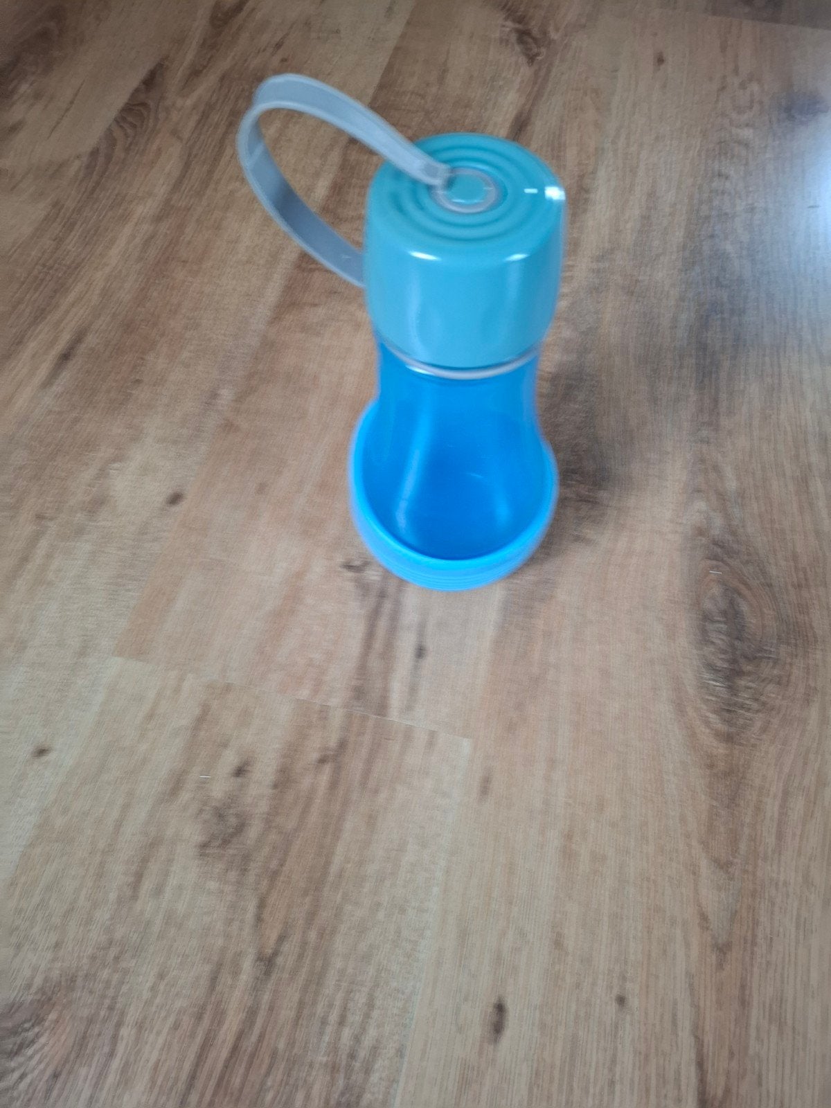 waterfles met drinkbakje, Ophalen, Zo goed als nieuw