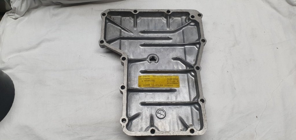 GS750 E L T Katana Carterdeksel oliepan NOS nieuw, Ophalen, Nieuw