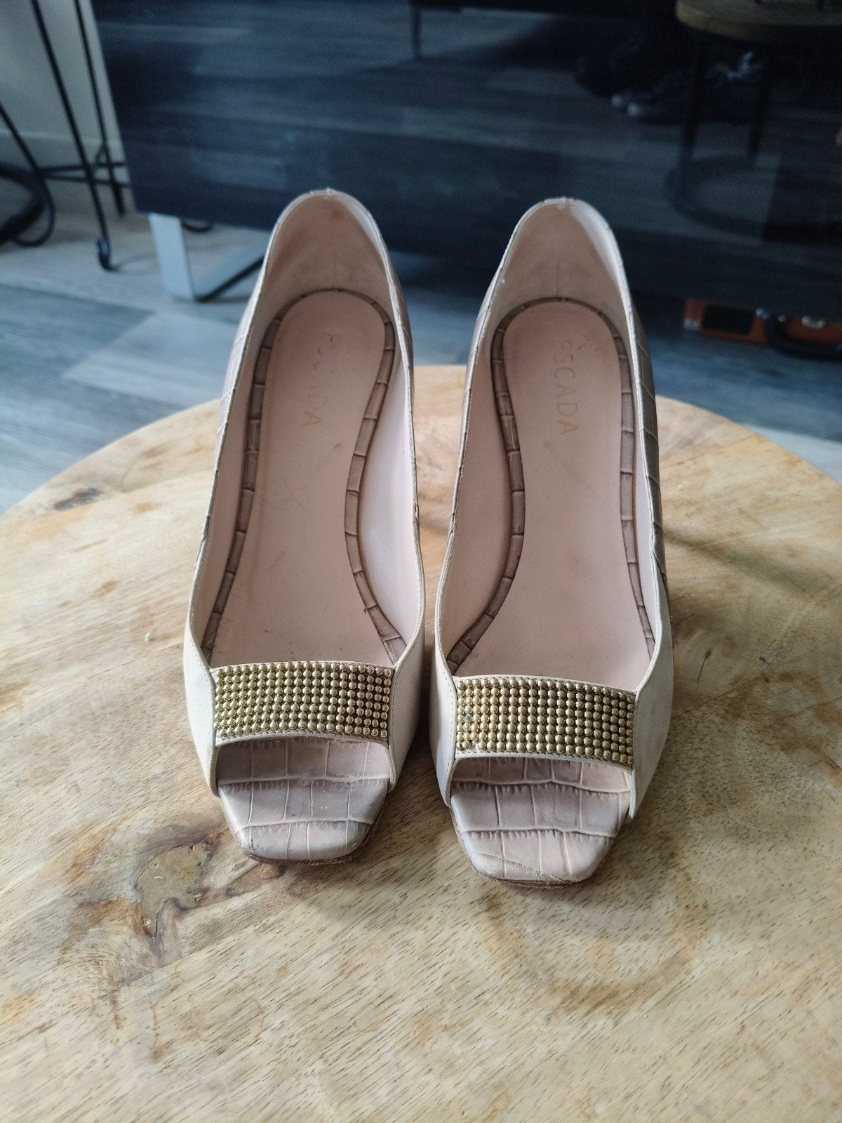 Escada pumps met open neus, maat 38, beige/bruin, Pumps, Beige, Escada, Ophalen of Verzenden