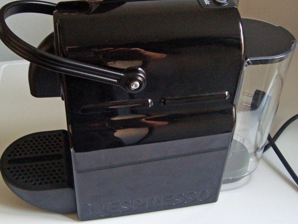 Nespresso Magimix Inissia, Ophalen, Afneembaar waterreservoir, Koffiemachine, Zo goed als nieuw