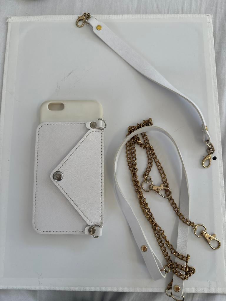 Wit iPhone 6s hoesje met tasje en 2 telefoonbandjes, Telecommunicatie, Mobiele telefoons | Hoesjes en Frontjes | Apple iPhone