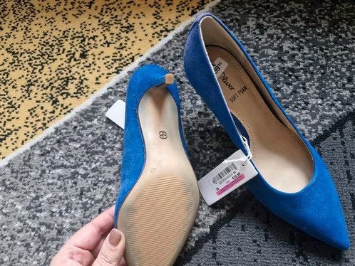 Nieuwe blauwe pumps Maat 38 h3, Kleding | Dames, Pumps, Blauw, Nieuw, Ophalen of Verzenden
