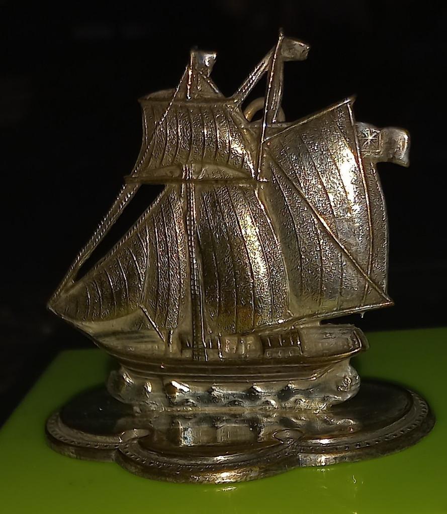Verzilverd miniatuur schip, Ophalen of Verzenden
