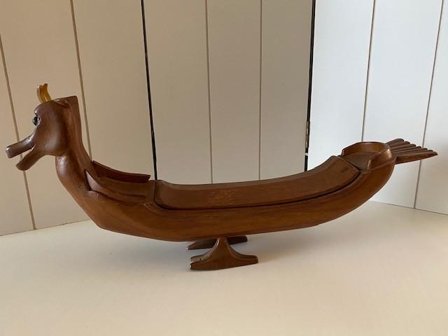 Handgesneden houten pennendoos/bureau organizer drakenboot, Ophalen of Verzenden