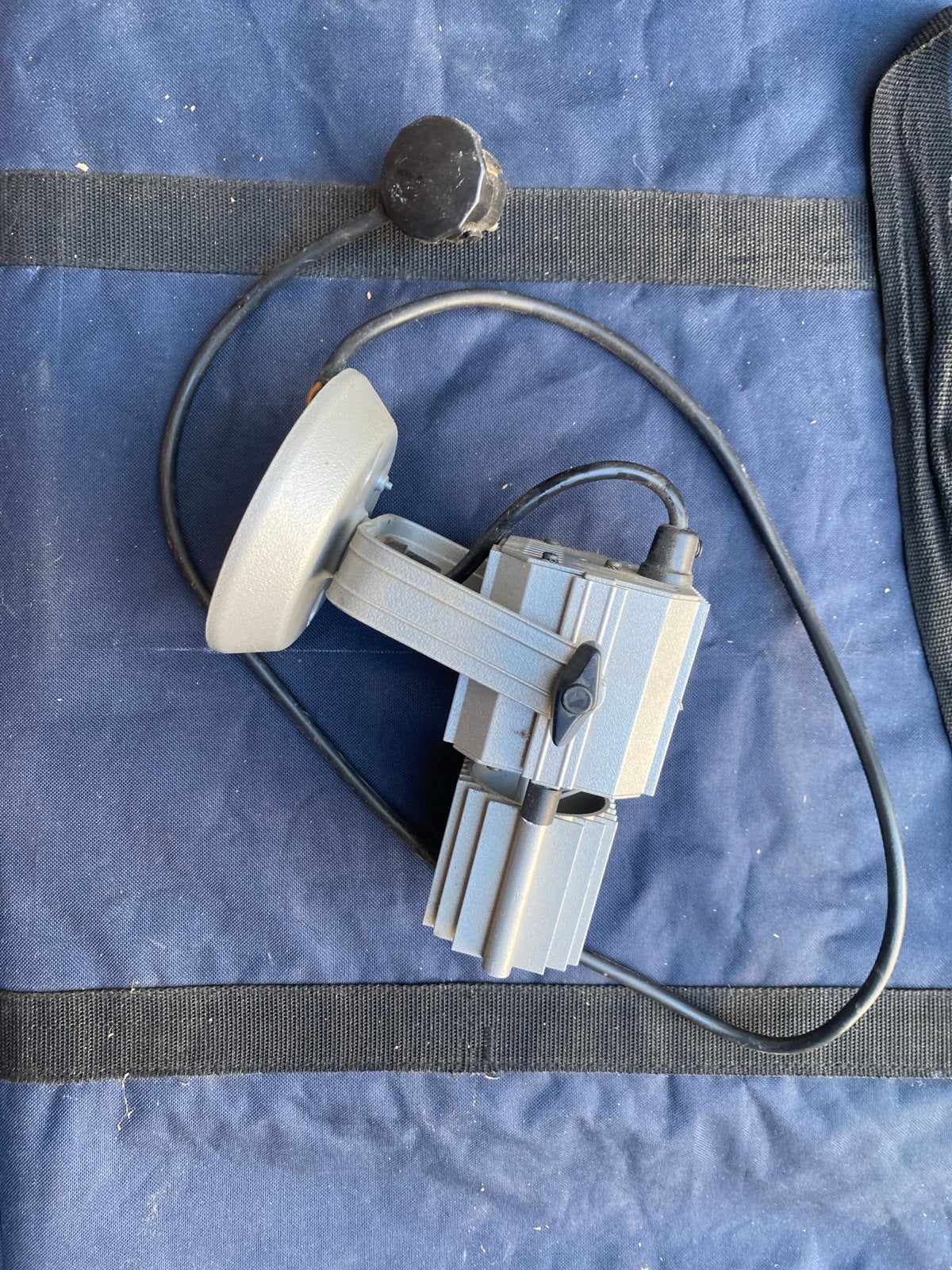 Lival CB-500 spot met LED lampje - Werkt perfect!, Overige merken, Gebruikt, Grijs, Ophalen