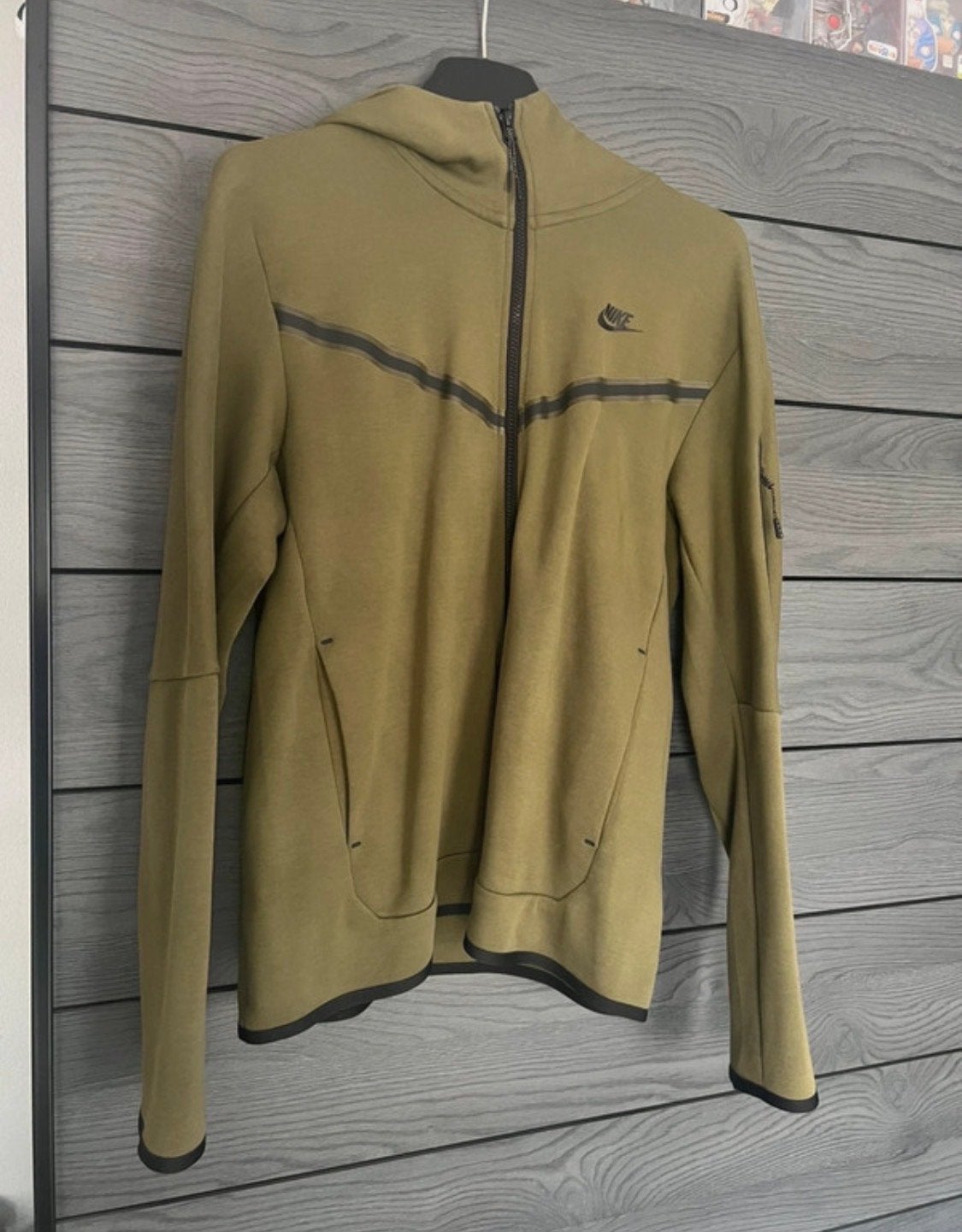 Nike Tech Fleece Trainingspak Groen Maat M, Verzenden, Nieuw, Maat 48/50 (M), Groen