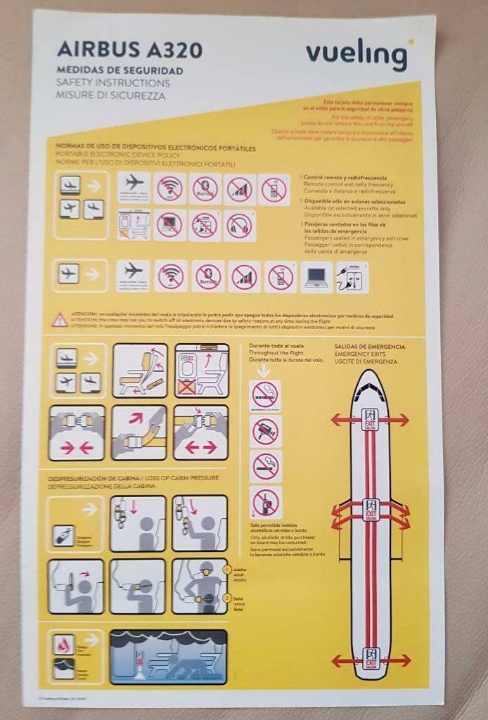 Vueling Airbus A320 flight safetycard, Ophalen of Verzenden, Zo goed als nieuw, Kaart, Foto of Prent
