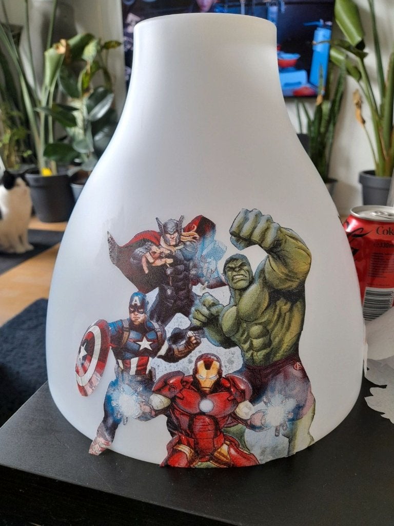 Hanglamp Avengers of Pokemon, Kinderen en Baby's, Kinderkamer | Inrichting en Decoratie, Ophalen of Verzenden, Nieuw, Lamp