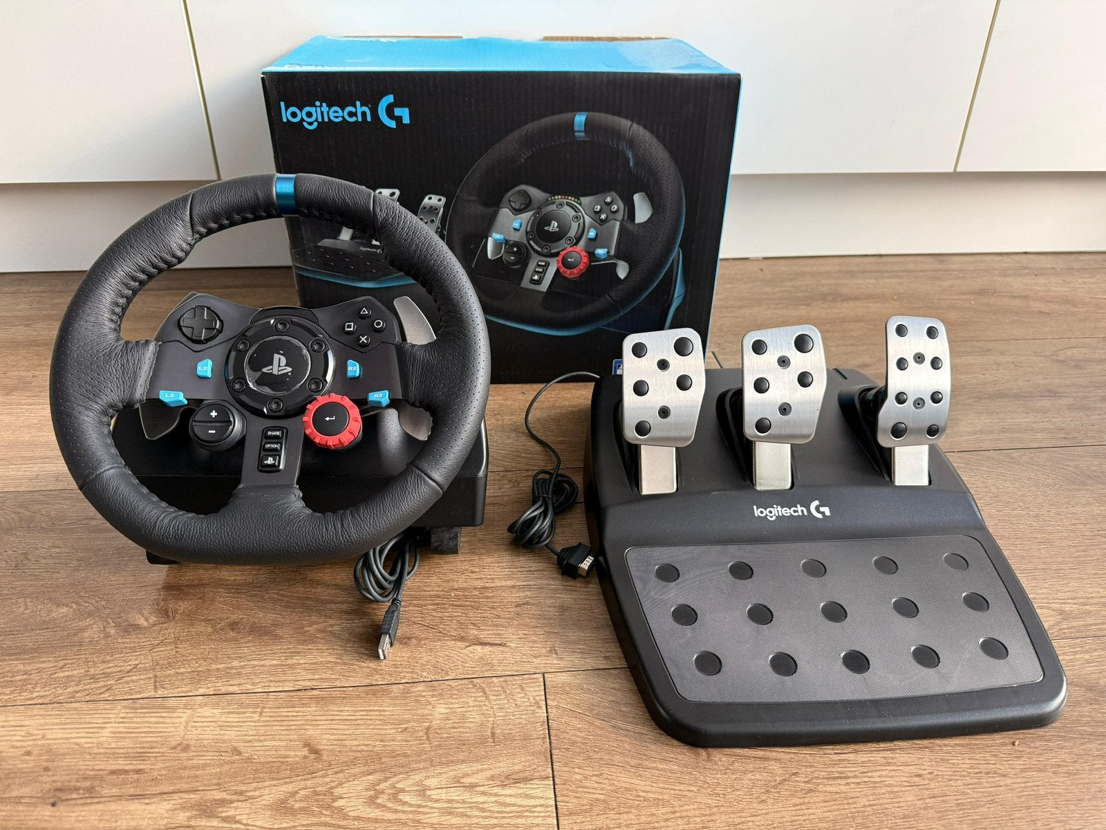 Logitech G29 racestuur met pedalen + Wheel Stand Pro, Spelcomputers en Games, Spelcomputers | Sony PlayStation Consoles | Accessoires