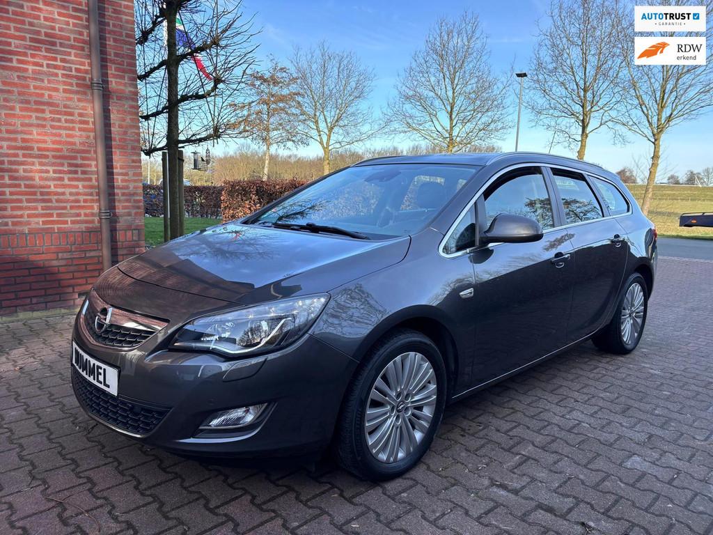 Opel Astra Sports Tourer 1.4 Turbo Cosmo, Auto's, Opel, Voorwielaandrijving, Gebruikt, Zwart, 4 cilinders