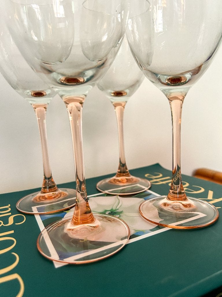 4x vintage wijnglas roze steel Luminarc  France (groot), Ophalen of Verzenden, Zo goed als nieuw, Overige typen